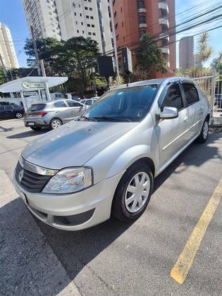 RENAULT LOGAN 1.0 EXPRESSION 16V FLEX 4P MANUAL RENAULT LOGAN 1.0 EXPRESSION 16V FLEX 4P MANUAL